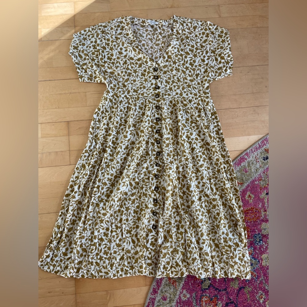 Button-Front Midi Dress in Batik Vine
